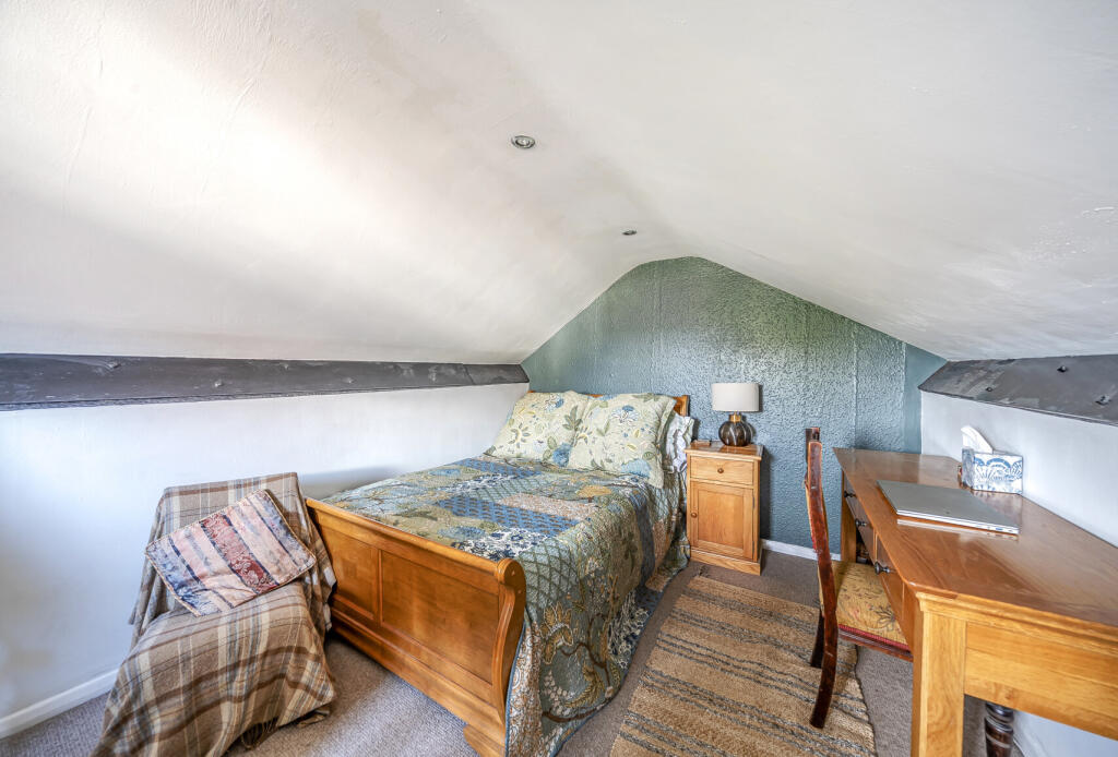 1353802-6-68c42c5...