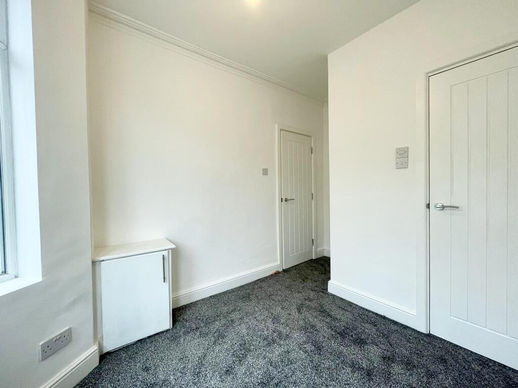 C0e2131d-6474-4cd6-aebc-3022c1013f03