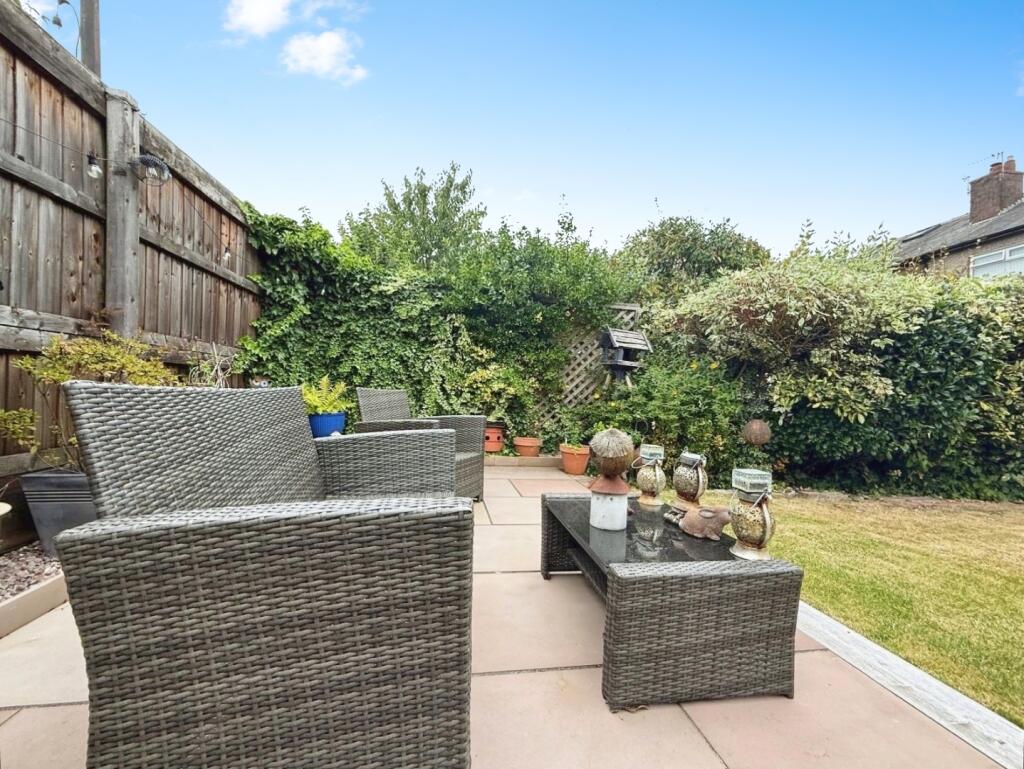pbox-garden-325206.jpg