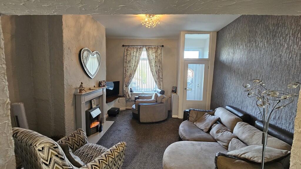 IMG-20250718-WA00...