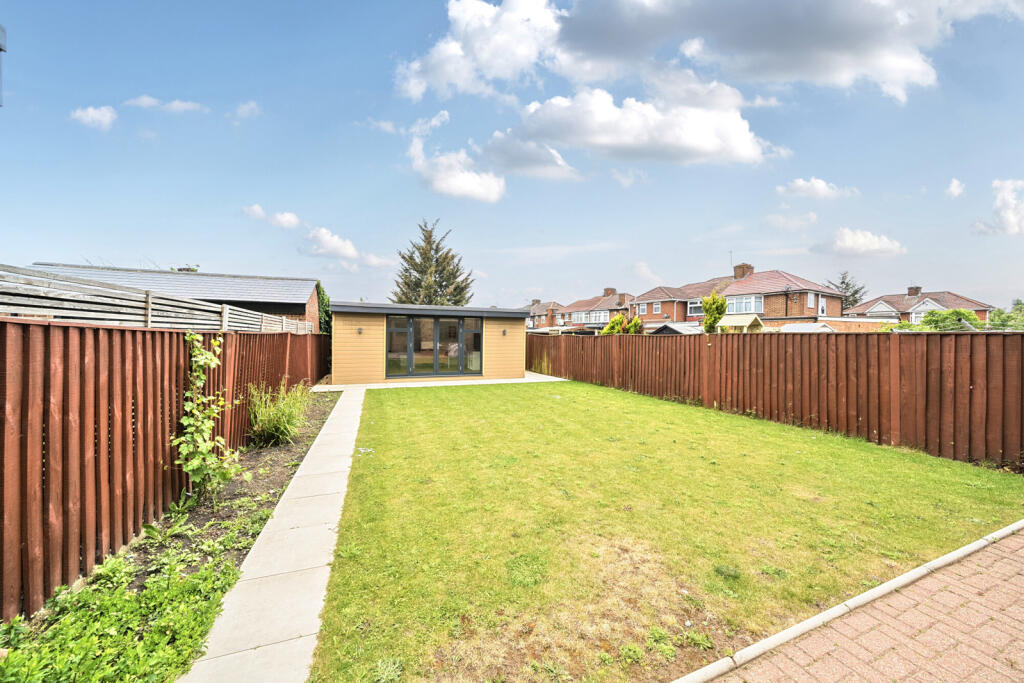 1295586-30-682612...