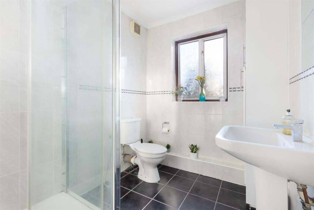 Wandle Road Ph15 (13).jpg