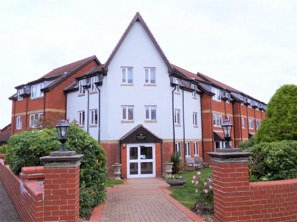 IMG_35478_10_larg...