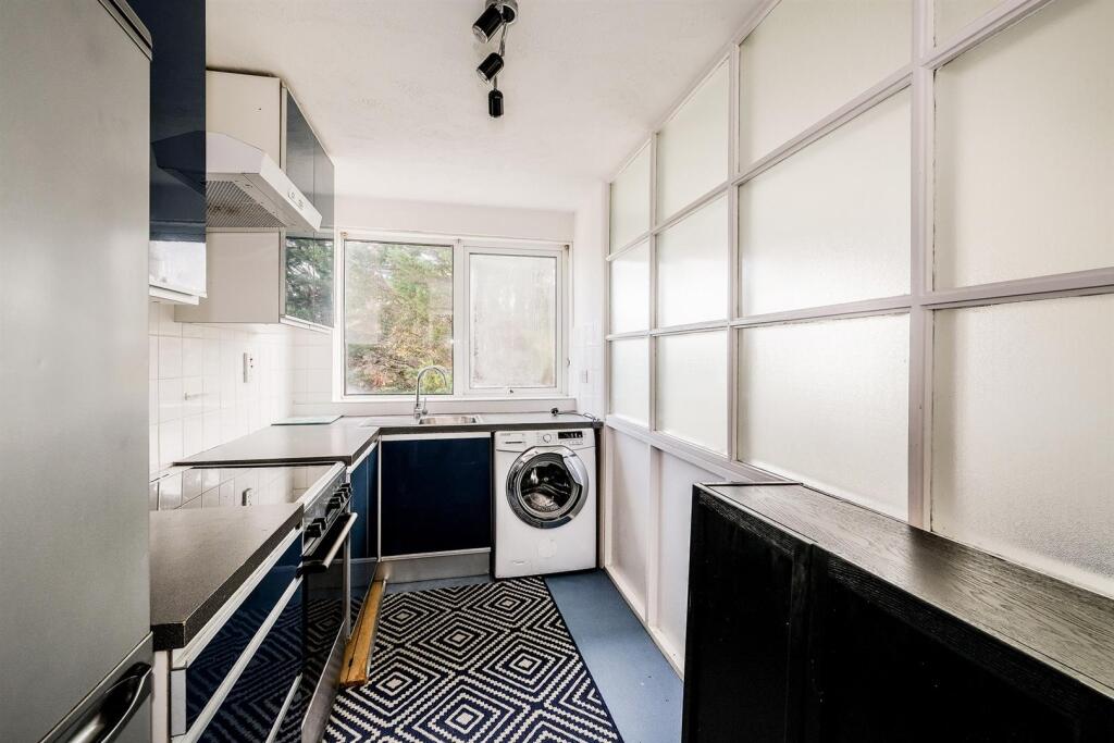 19 Trent Court ewb (10).jpg