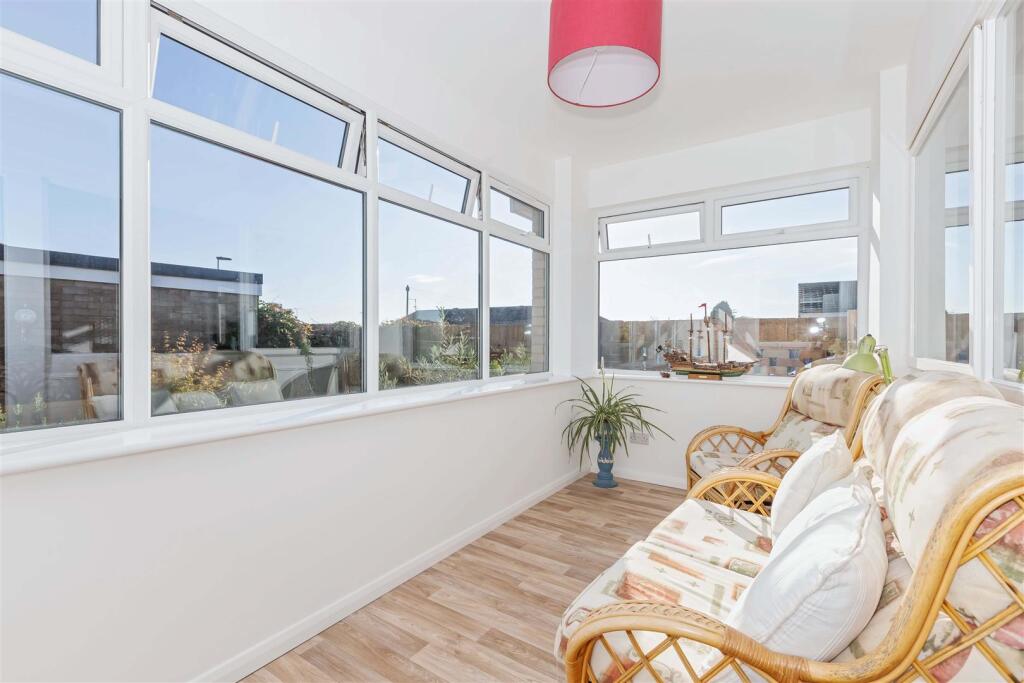 Rockingham Close_2.jpg