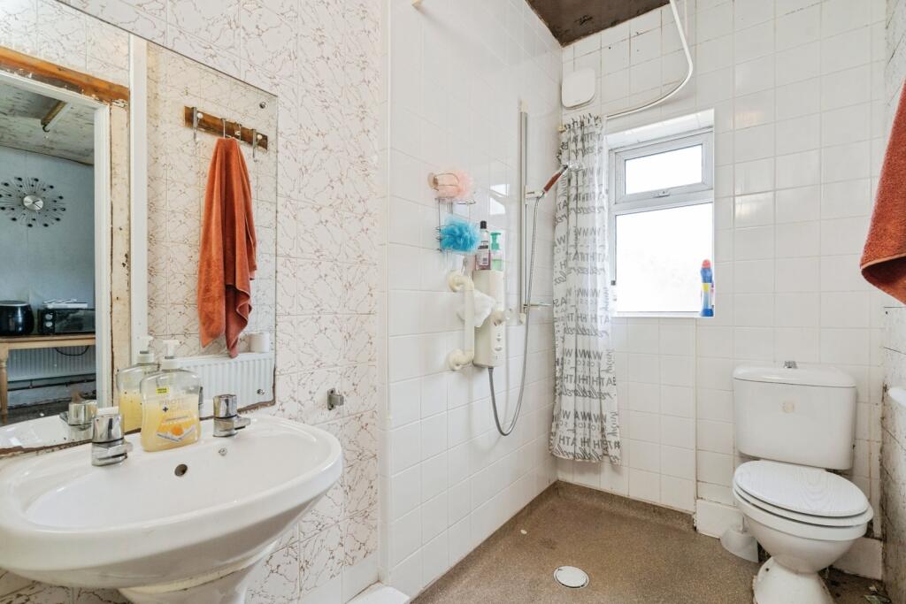 Downstairs Bathroom