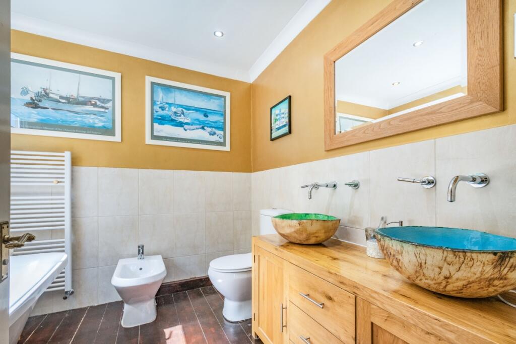 En Suite 