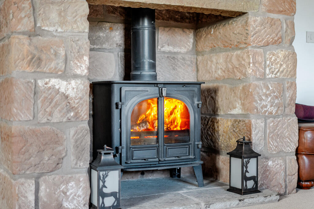 1373289-19-68ff55...