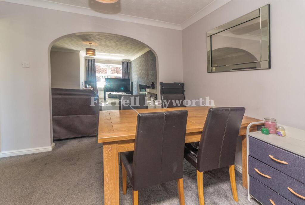Dining Room image 2