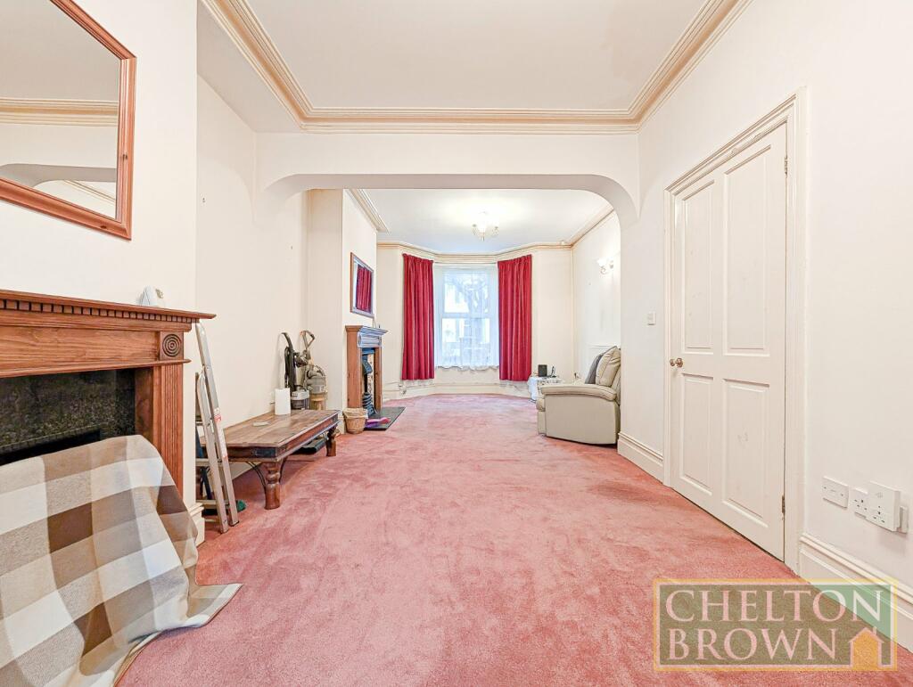 Living &amp; Dining Room
