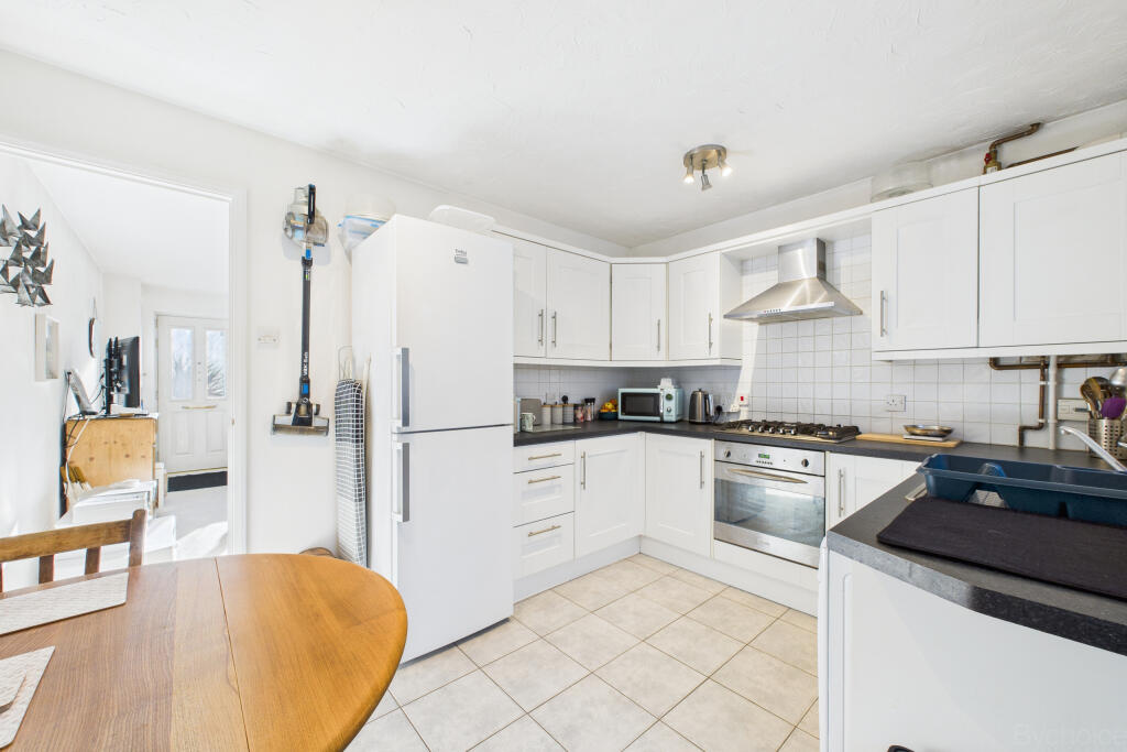 CAM05449G0-PR0040-STILL004