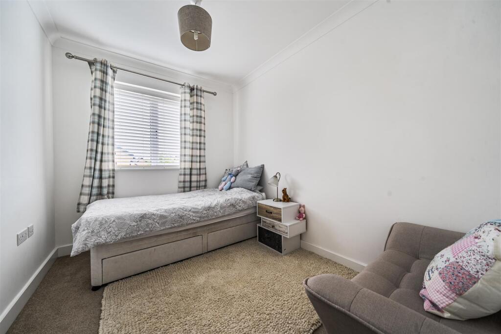 1293673-25-6825eddd2bd82-ARW.jpg