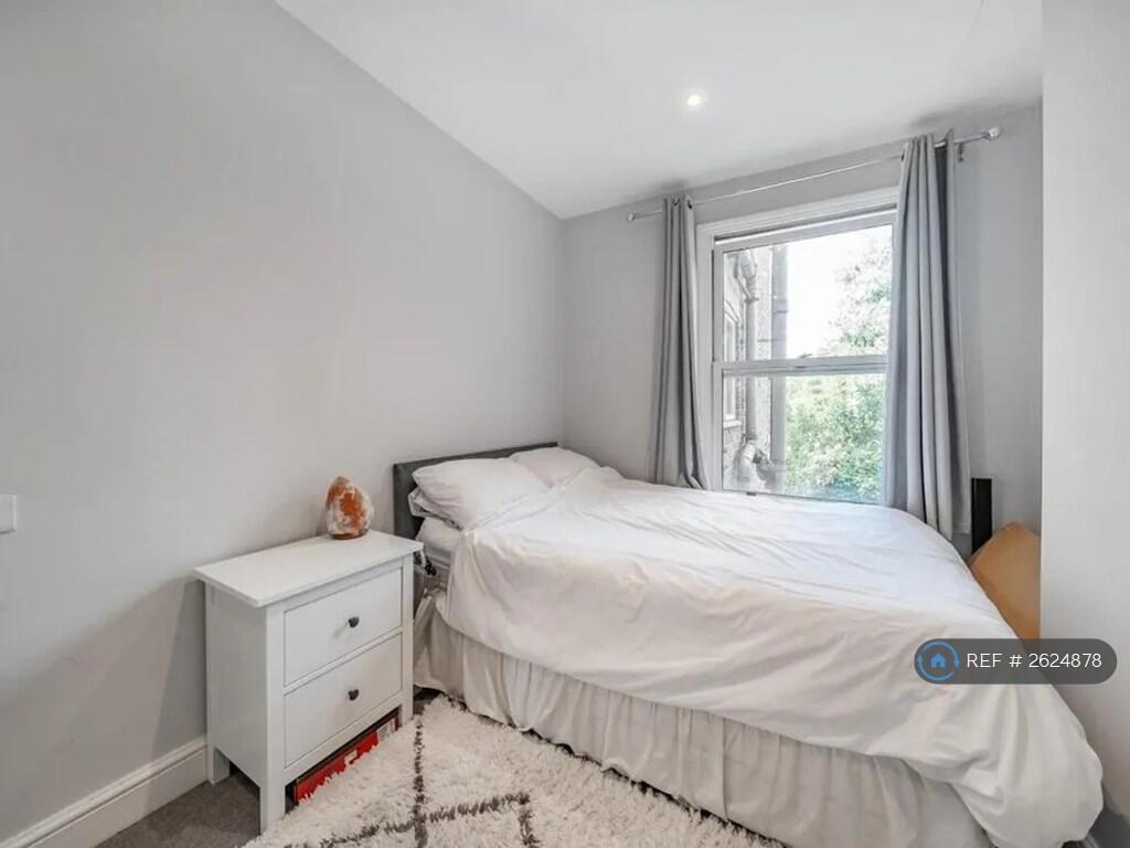 Double Bedroom No 2
