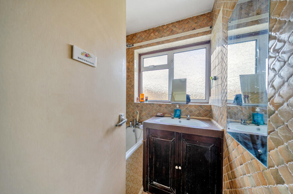 13-681cd71c3eb5a-...