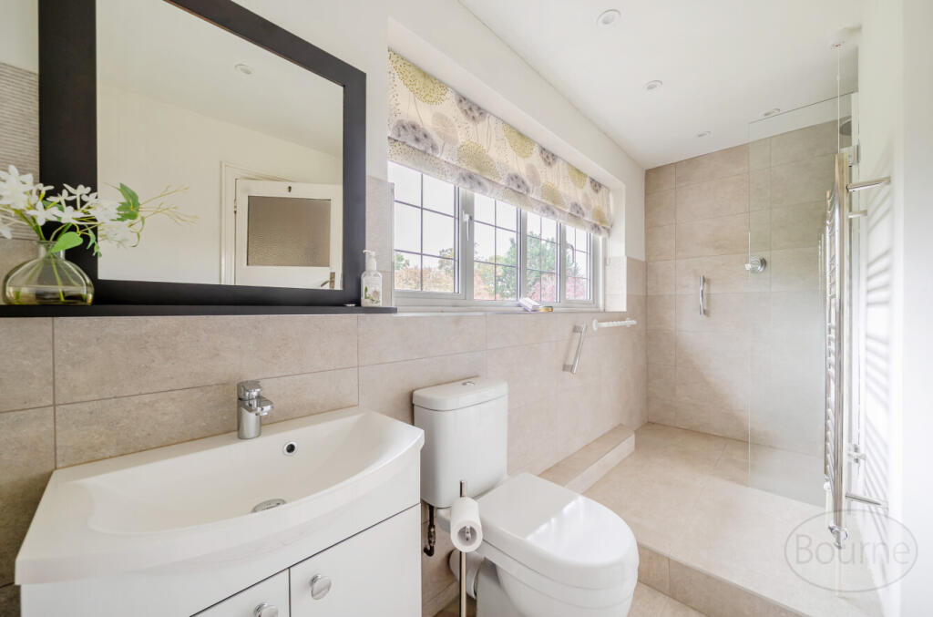 07a8942a-b8d4-46c...