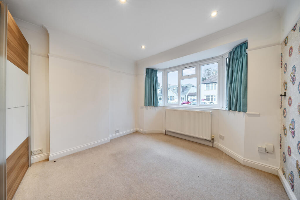 1392893-17-694029...