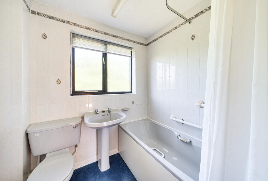 11-6824570ed3b48-...