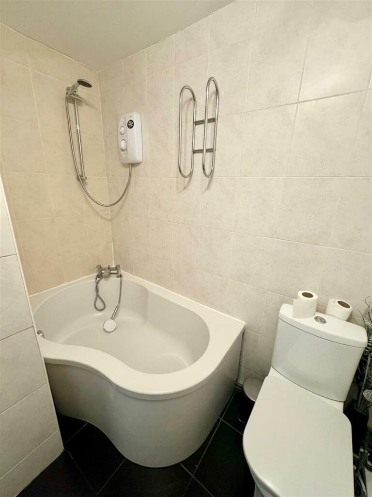 Bath1.jpg