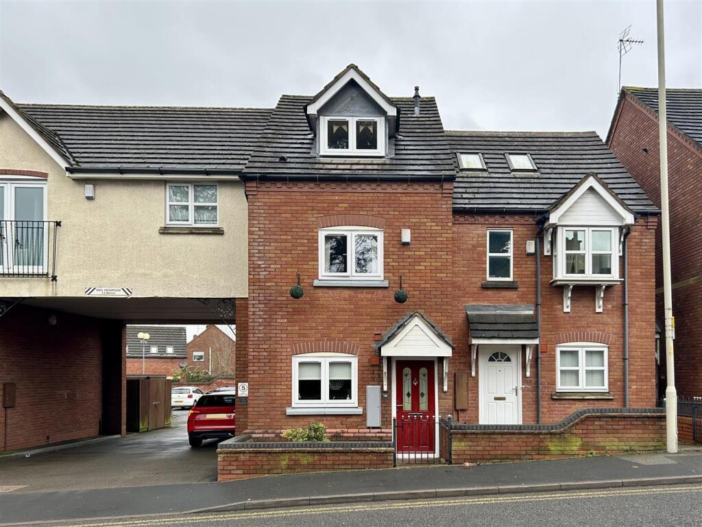Hagley Road Halesowen 1.jpg