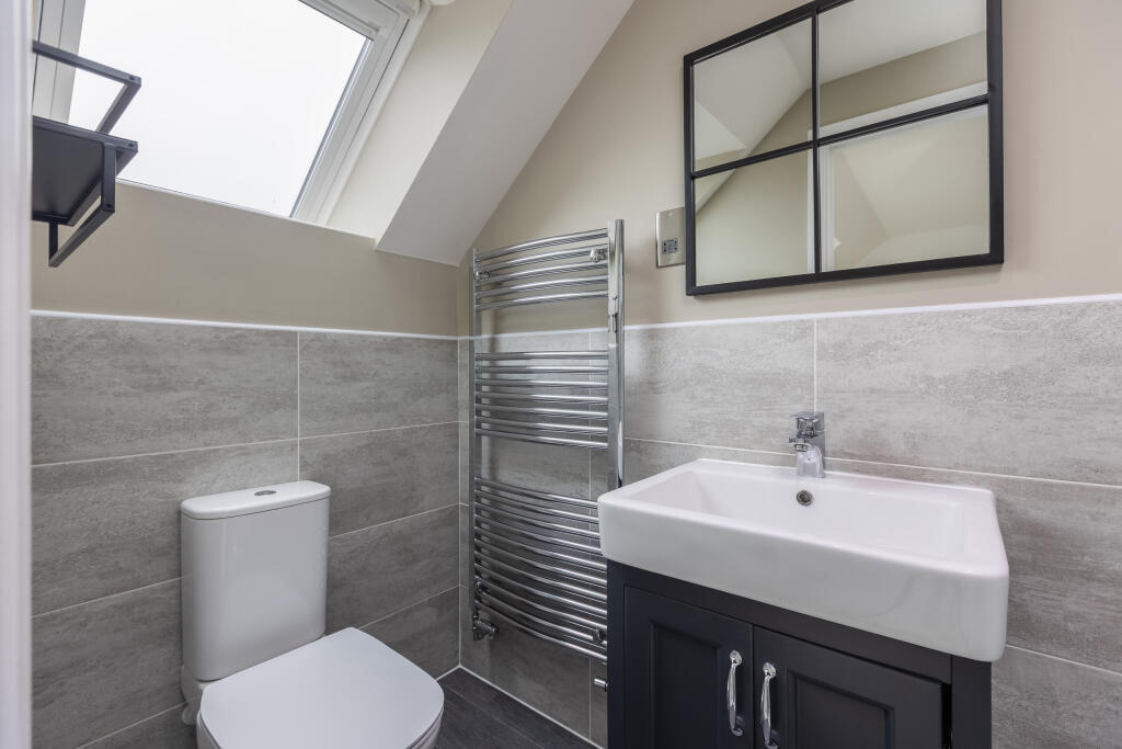 Waterside Court 6 Bedroom 1-4