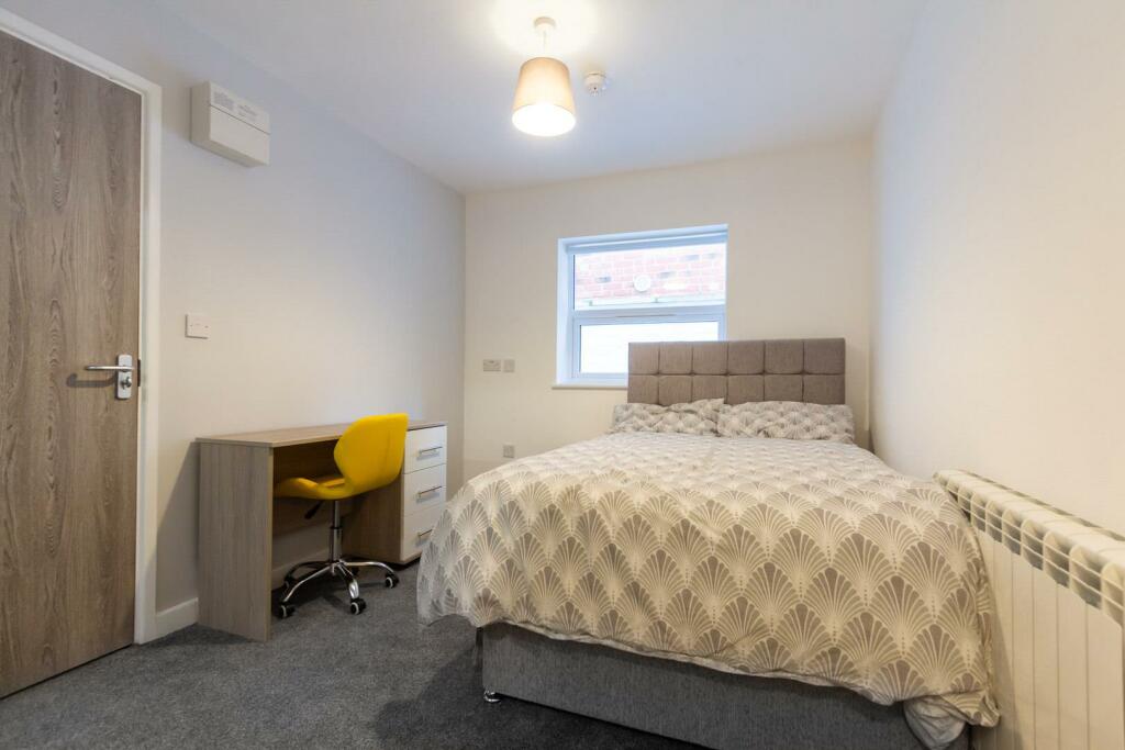 liberal-house-web-pod-03-bed-2.jpg