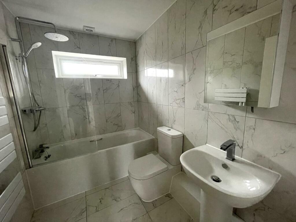 Bathroom.jpeg