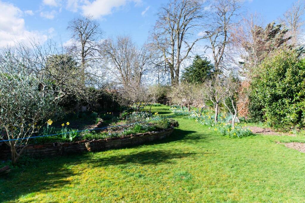 BEACON WAY, (20).jpg