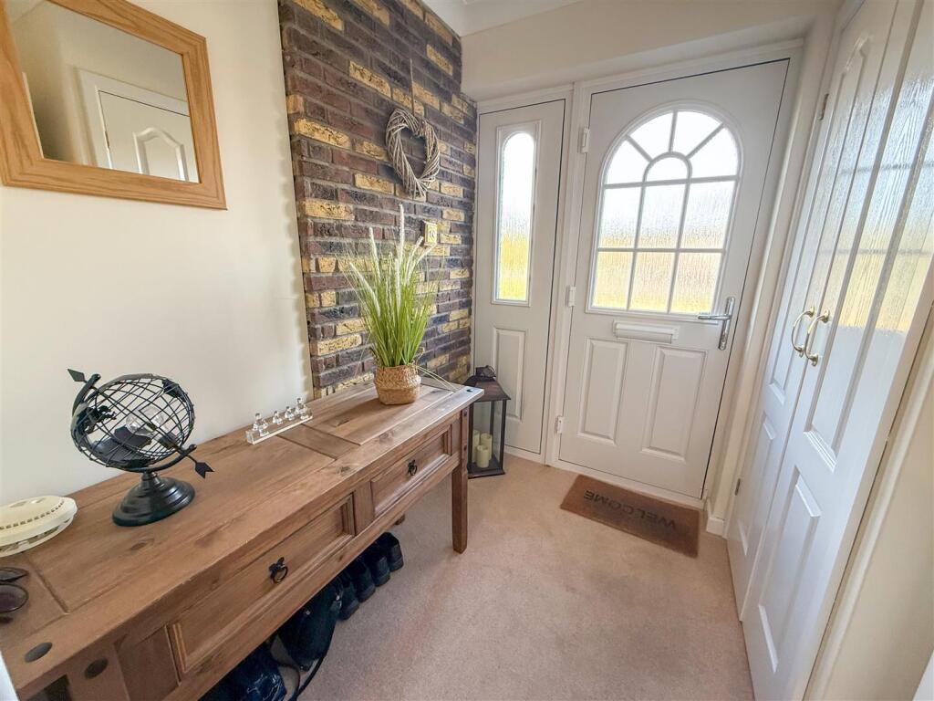 ENTRANCE HALLWAY