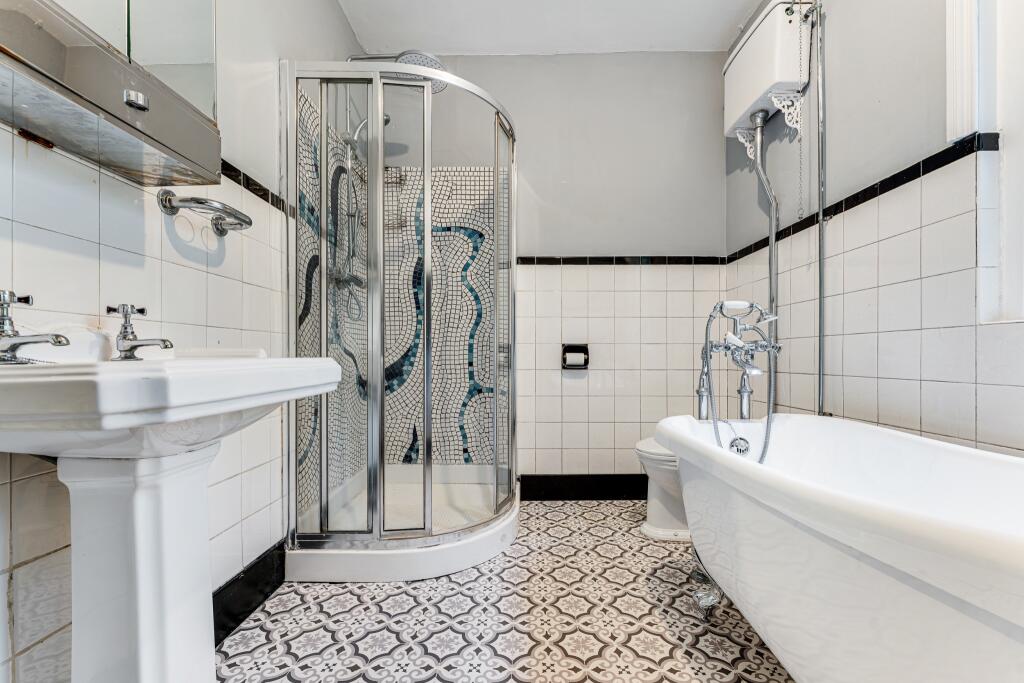 Photograph 19