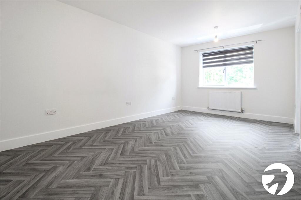 Top Floor Bedroom 3
