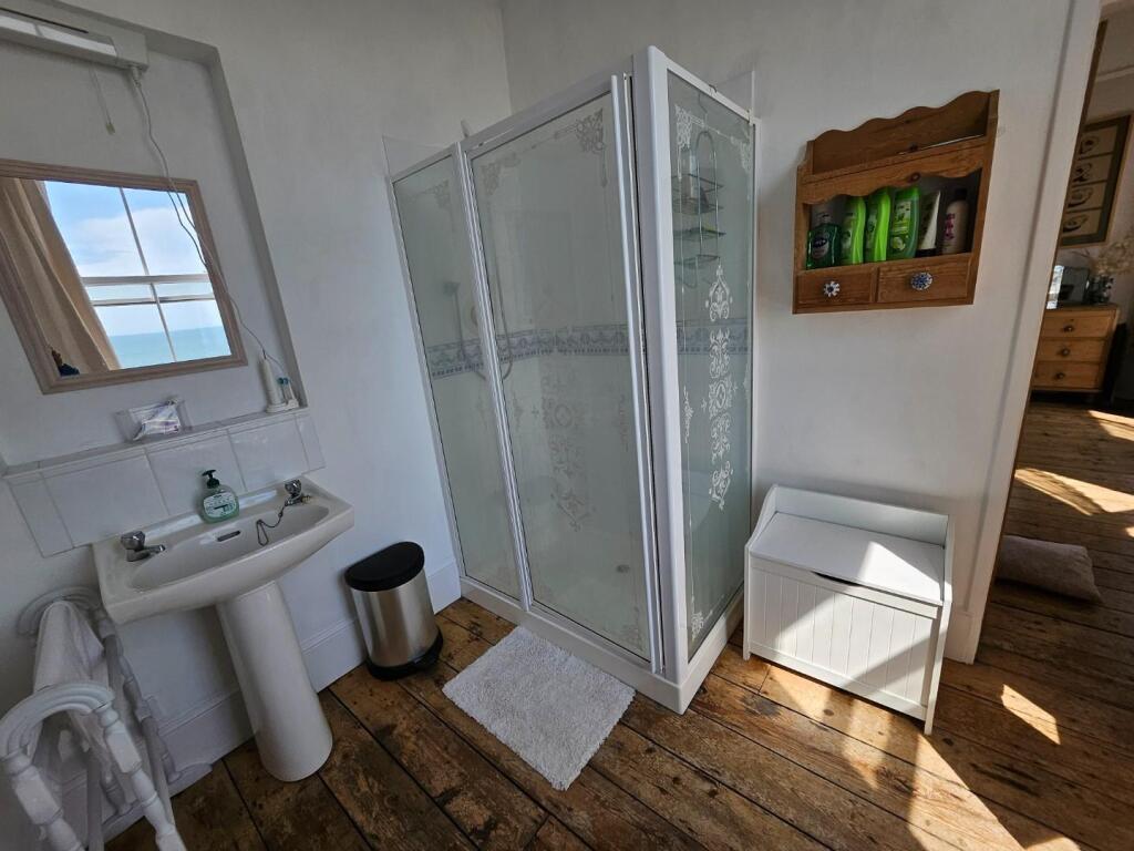 En-Suite Shower Room