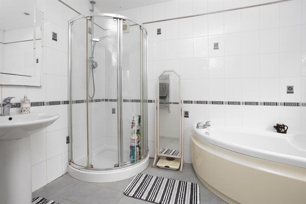 Gable Ends, Birdingbury Road