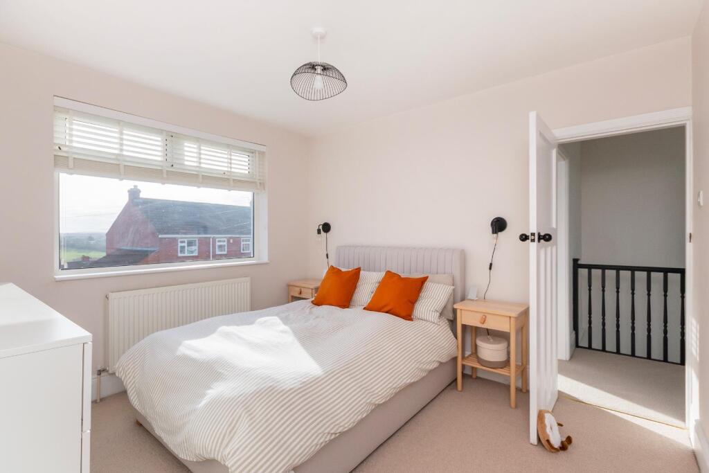 7L5RBD - Bedroom F.jpg