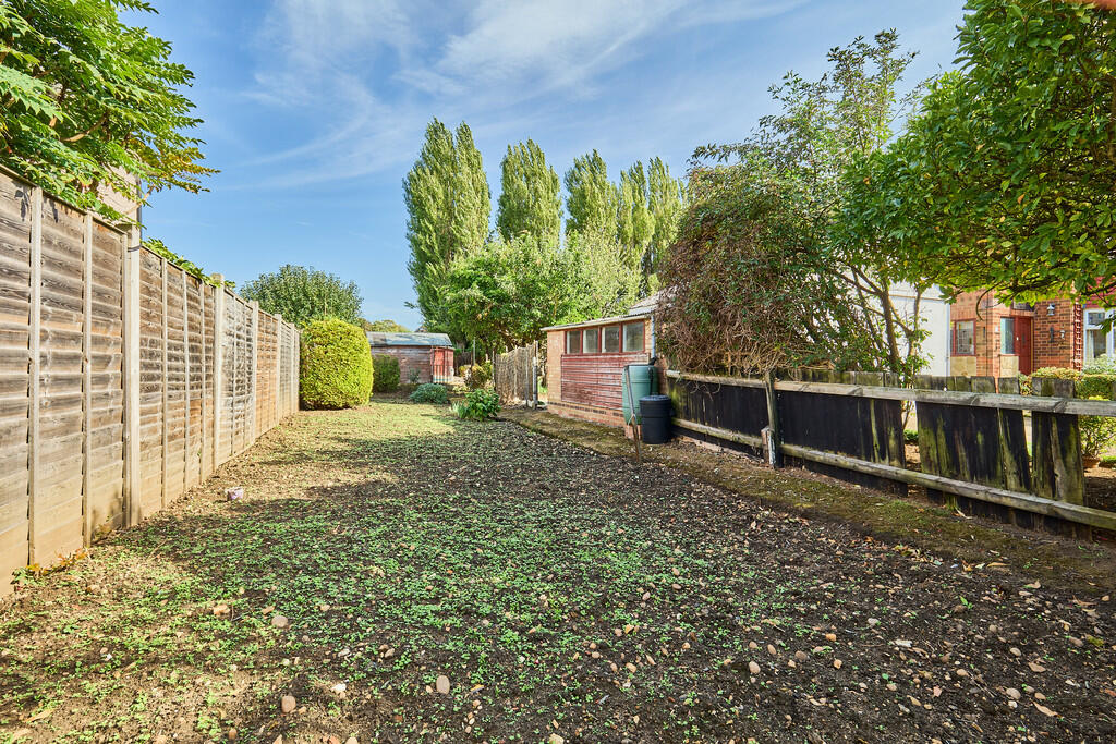 Edward Knight 202...