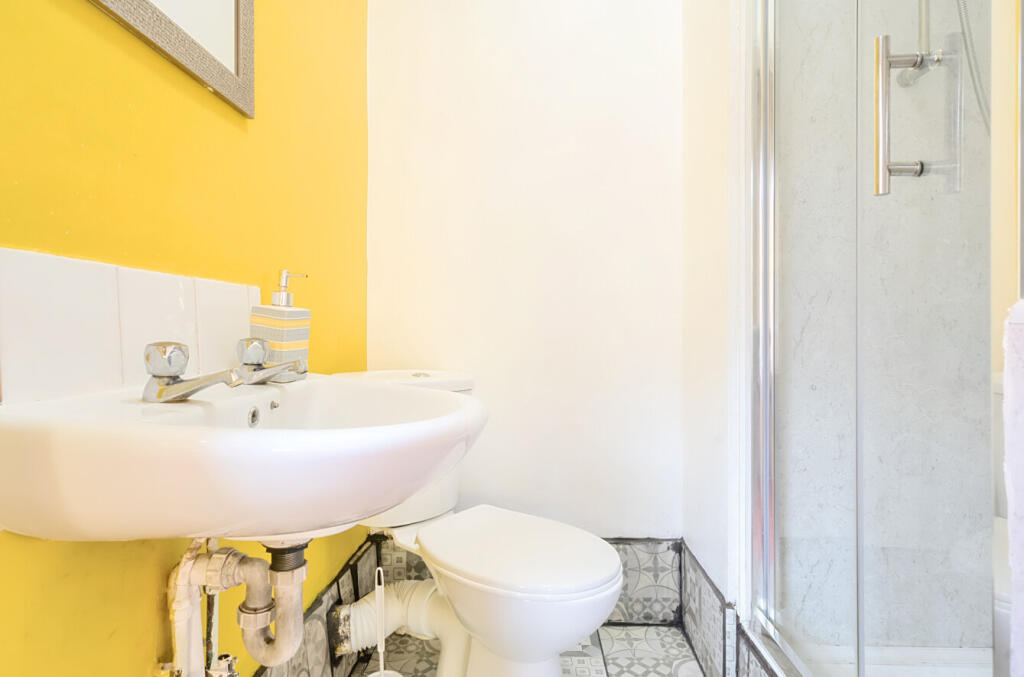 1333179-8-68933f7...