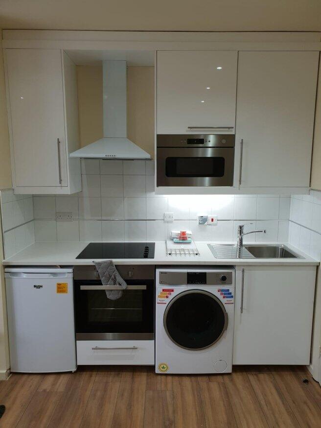 chatsworth-road-nw2-4bh-983173