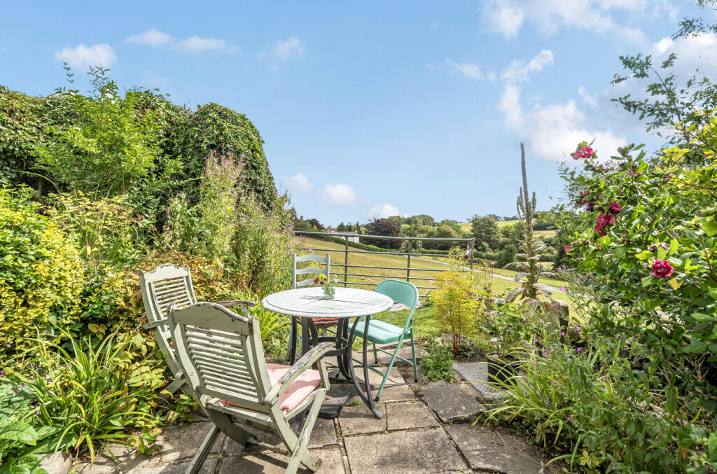 -68931b58a497b-l-1330667-17-6892315206c12