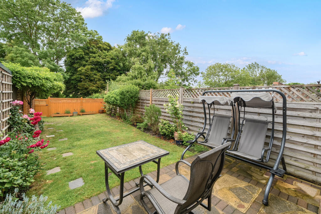 1304888-3-6841ad0...