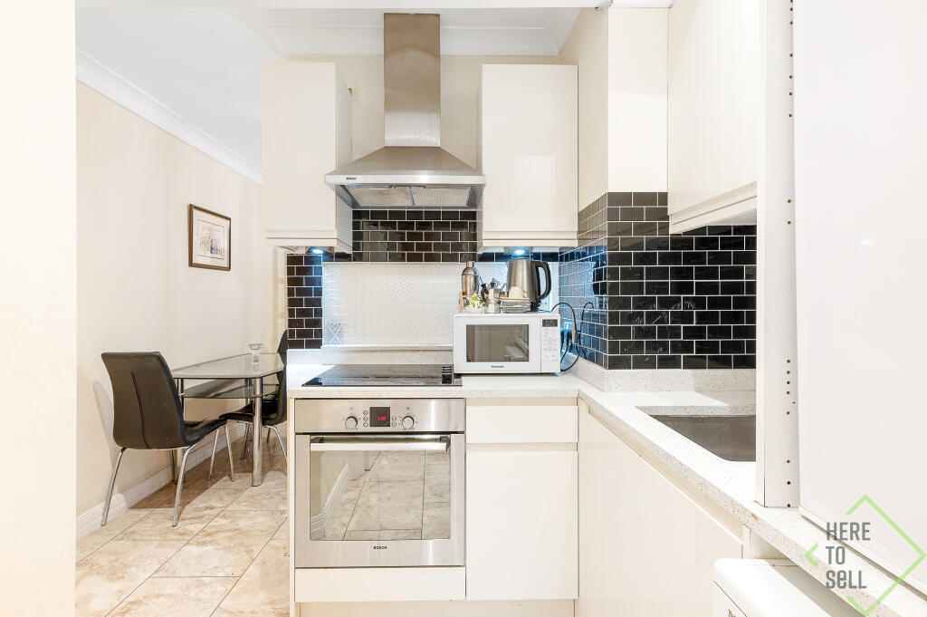 12 Princes Court Hi-15