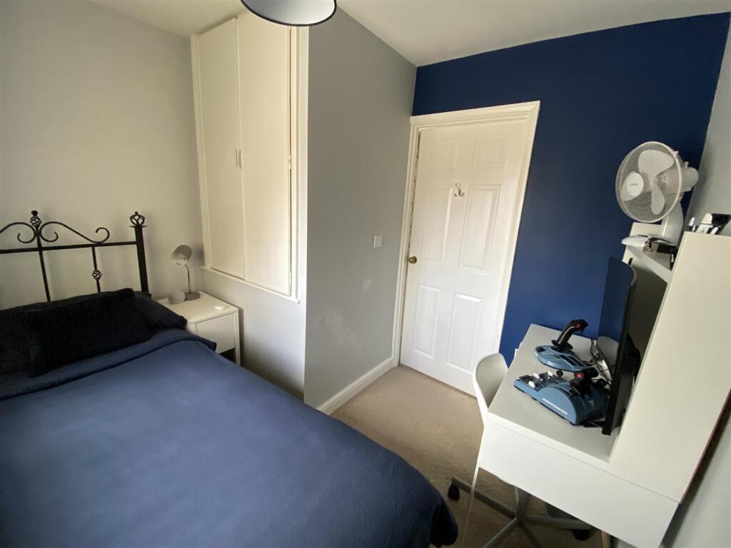 Bedroom no.3 front: