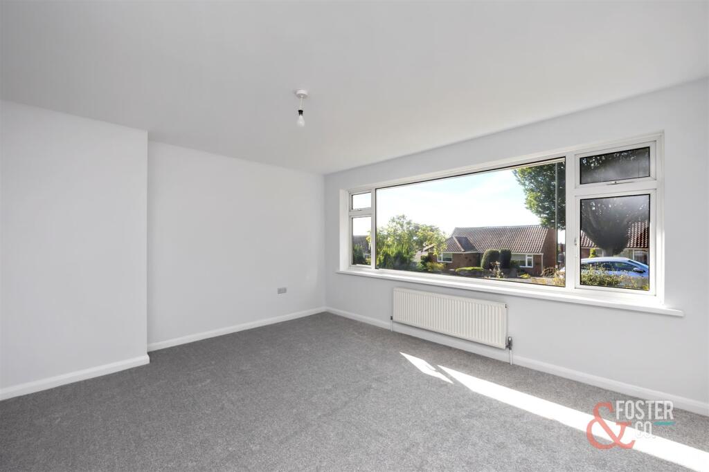 Mill Hill Close, 13-007.jpg
