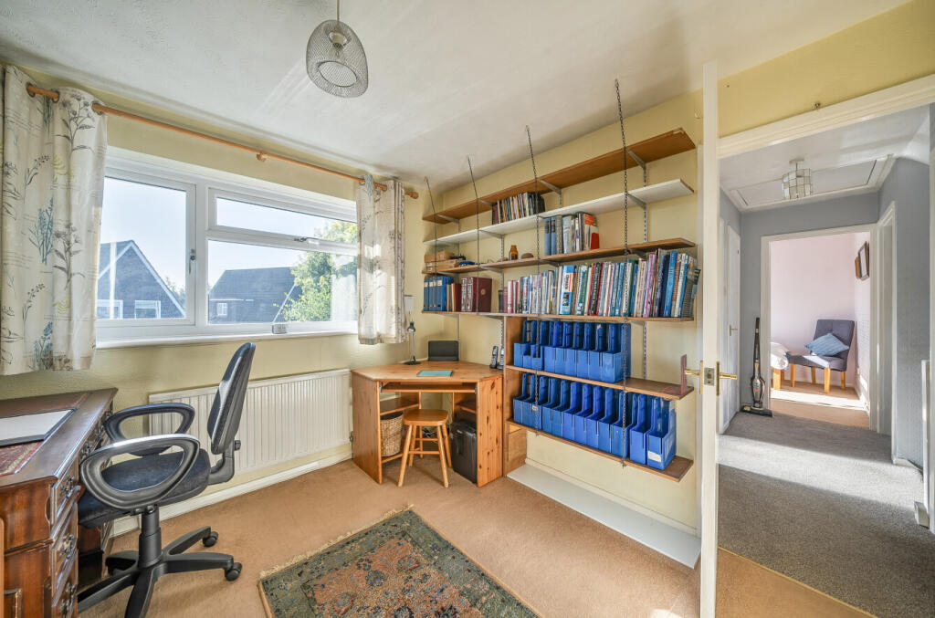 1348387-11-68bb10...