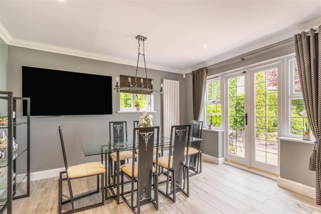 Kitchen/Breakfast Room