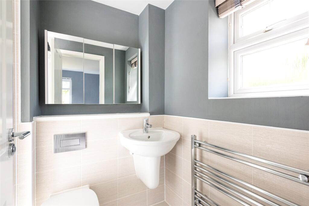 Bed Two En Suite