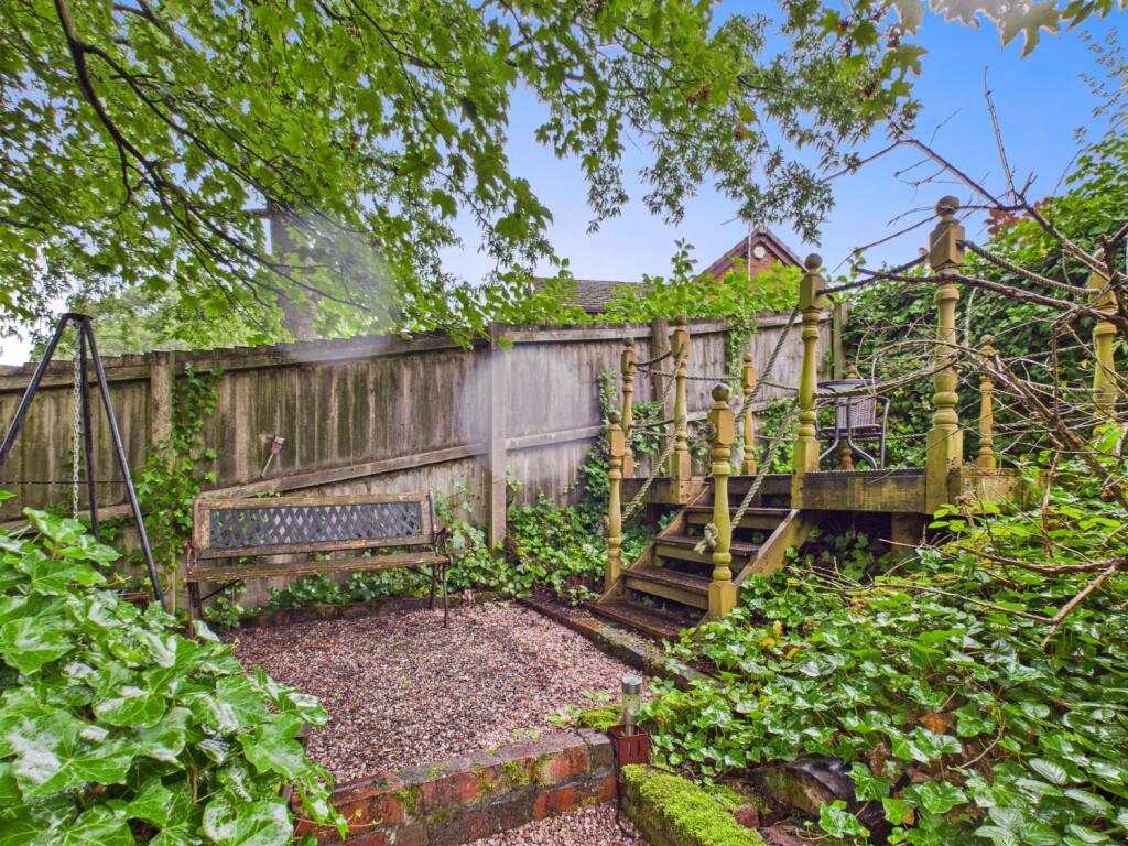 CAM03729G0-PR0110-STILL011