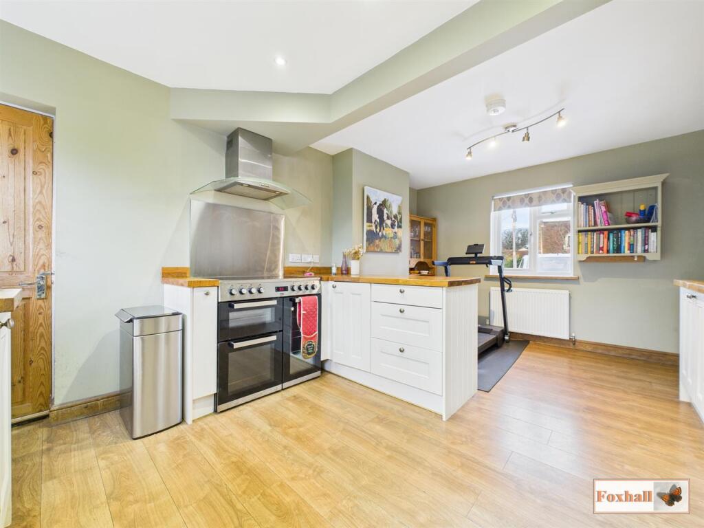 Kitchen / Diner