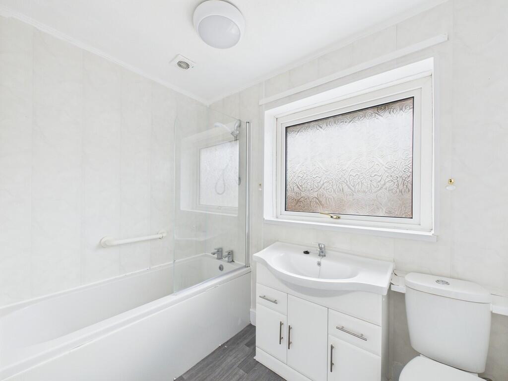 CAM01835G0-PR0258...