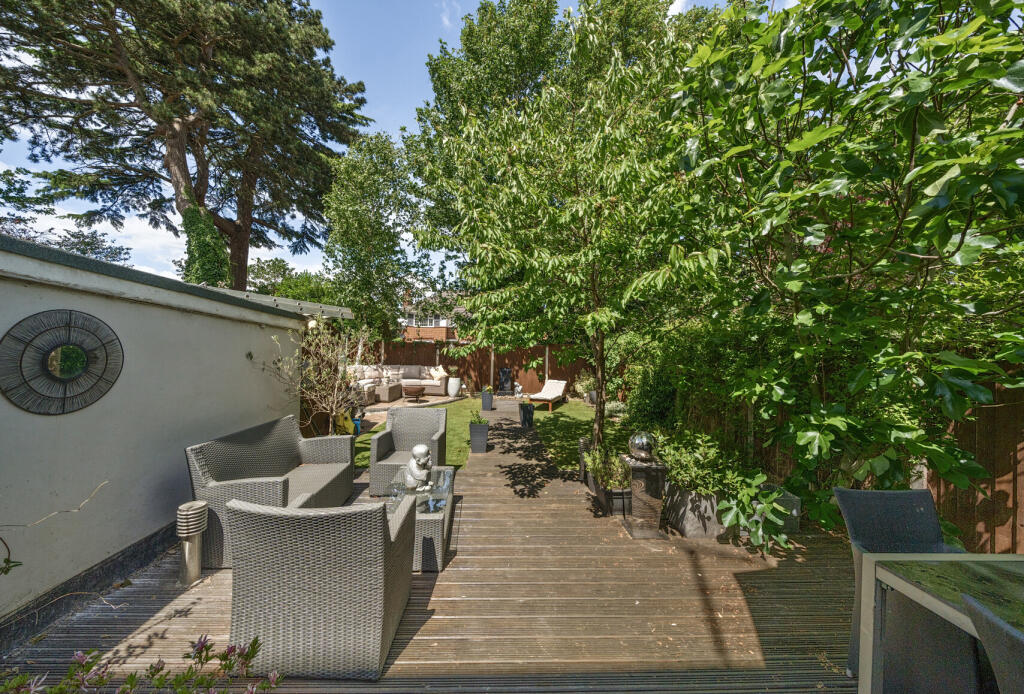 1300957-6-68375cd...