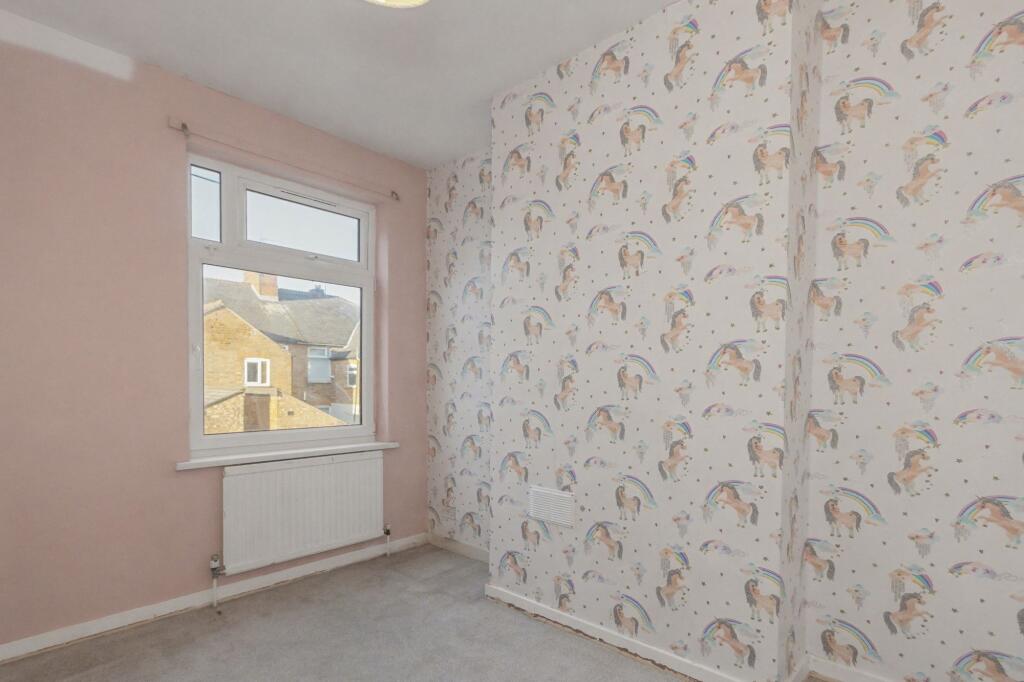 32 Carlisle Street, Dane Hills, Leicester LE3 6AF