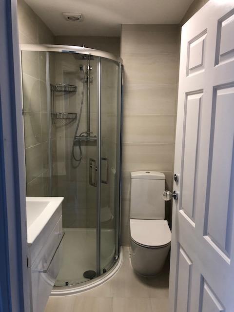 augusta bathroom.jpg